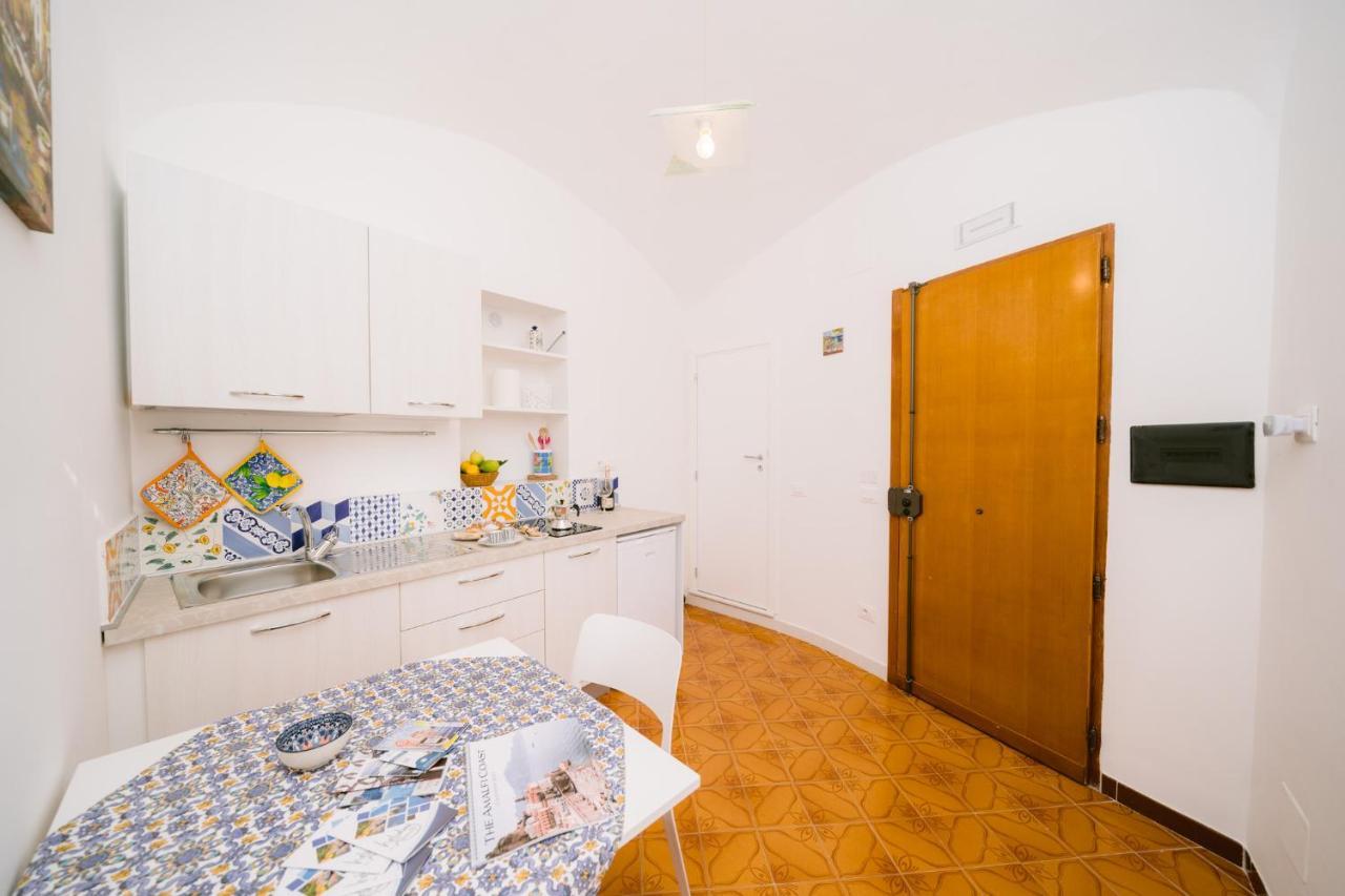 Appartement Nonna Titti à Amalfi Extérieur photo